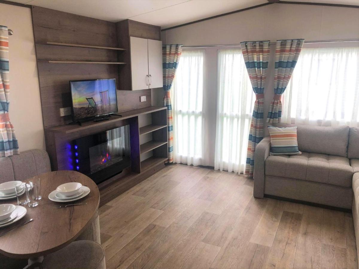 Larch Superior Holiday Home Chapel Saint Leonards Εξωτερικό φωτογραφία
